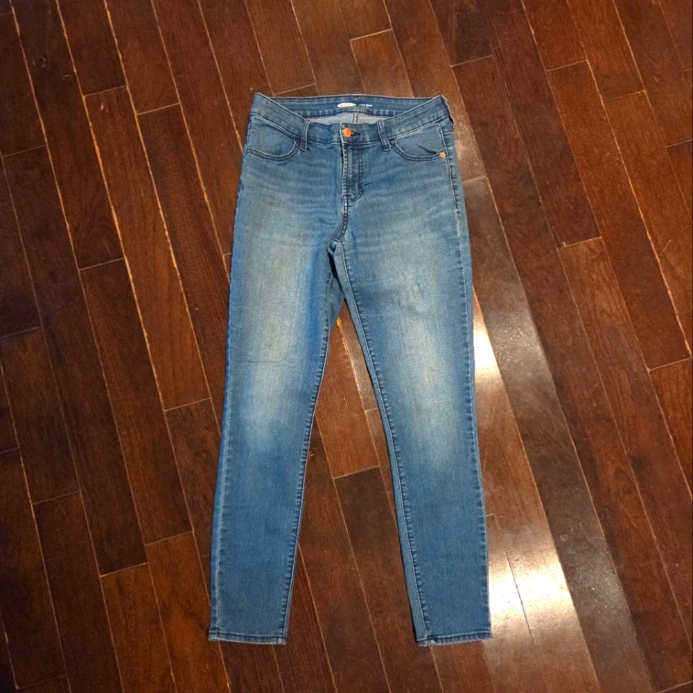 Old Navy Super Skinny Mid-Rise Jeans – Women’s Size 6